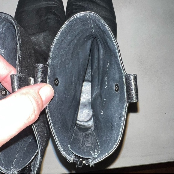 STUART WEITZMAN Leather Ankle Boot - Picture 10 of 11